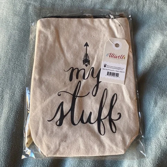 NWT Attwell Planner Pouch, My Stuff: 8" x 5.5" planner pouch - Picture 3 of 3